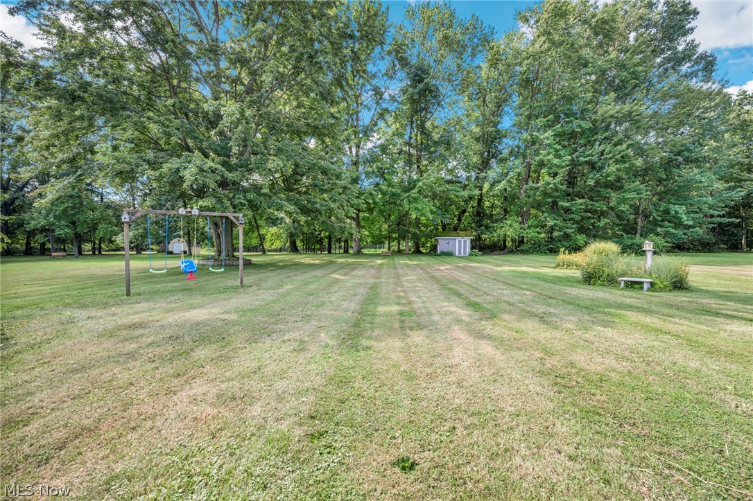202 Roosevelt Drive Geneva OH 44041