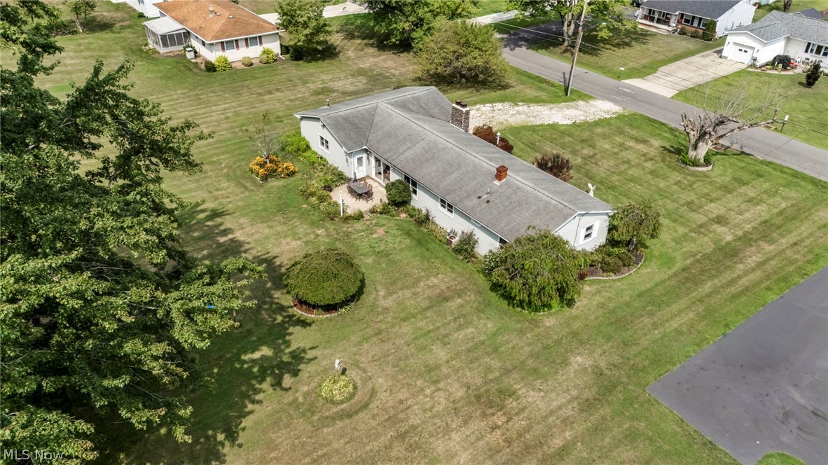 202 Roosevelt Drive Geneva OH 44041
