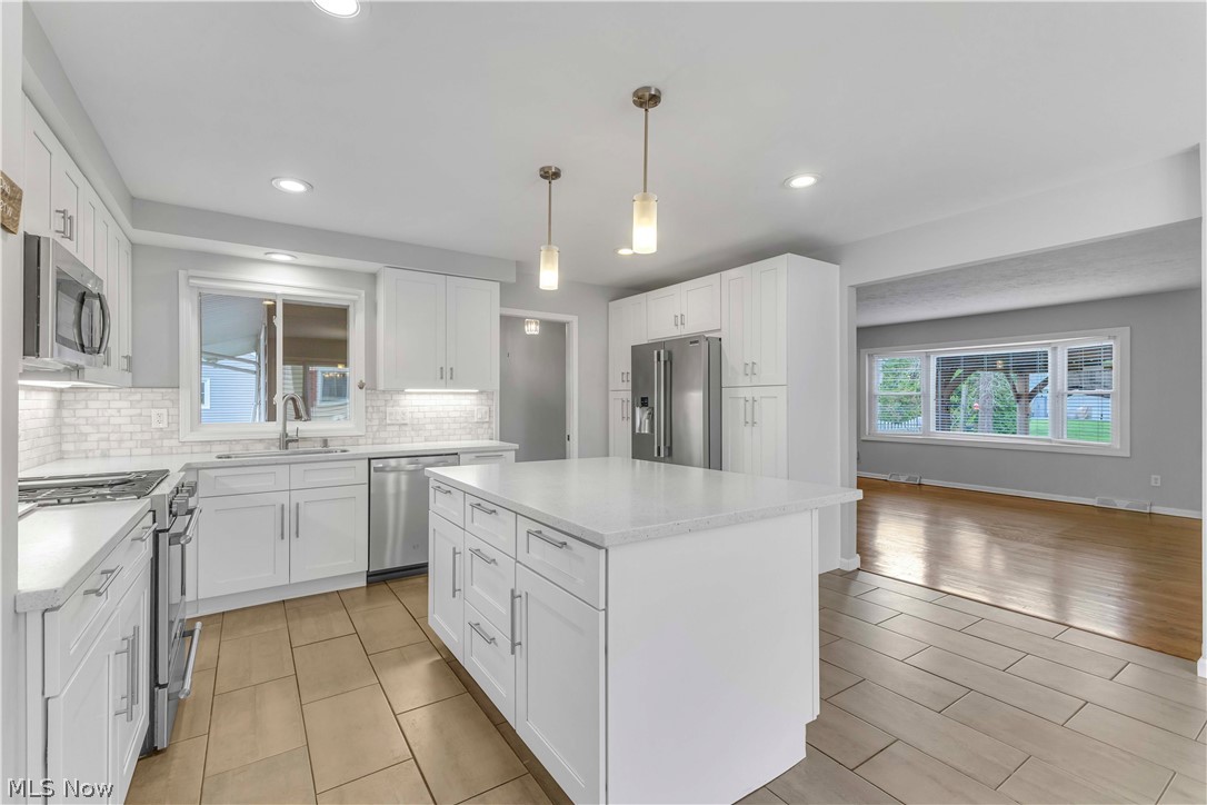 432 Powell Drive Bay Village OH 44140