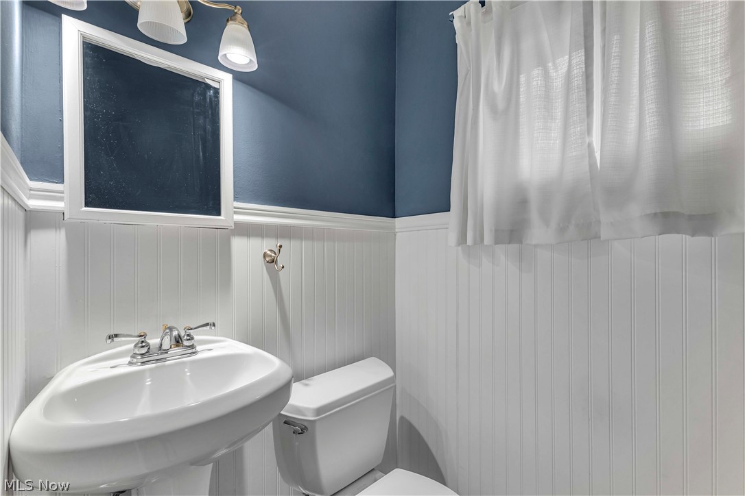 432 Powell Drive Bay Village OH 44140