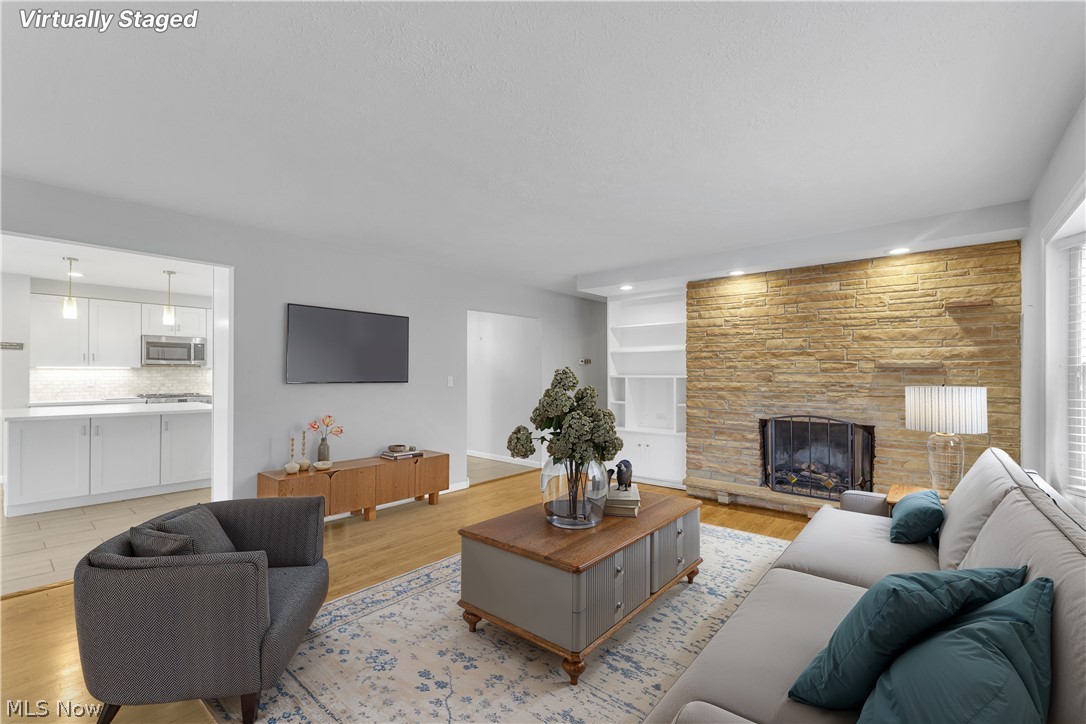 432 Powell Drive Bay Village OH 44140