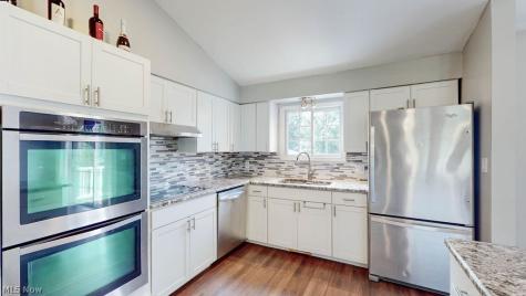 2786 Silverdale Drive Norton OH 44203