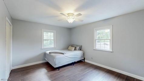 2786 Silverdale Drive Norton OH 44203