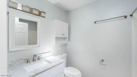 2786 Silverdale Drive Norton OH 44203