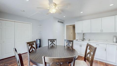 2786 Silverdale Drive Norton OH 44203