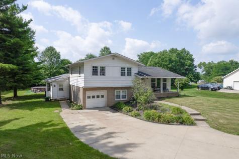 2786 Silverdale Drive Norton OH 44203