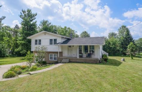 2786 Silverdale Drive Norton OH 44203