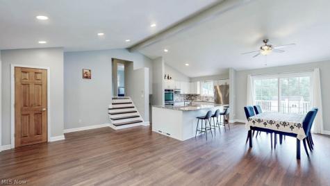 2786 Silverdale Drive Norton OH 44203