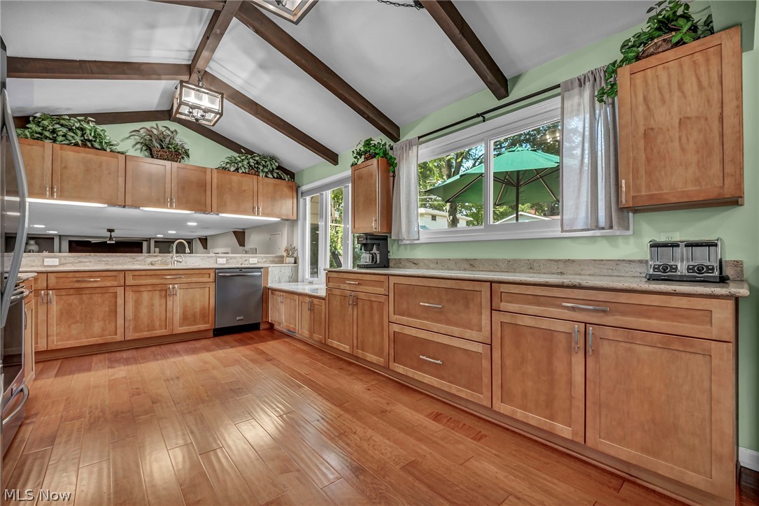7676 Trenton Trail Middleburg Heights OH 44130