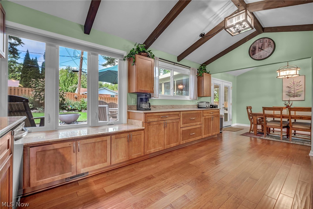 7676 Trenton Trail Middleburg Heights OH 44130