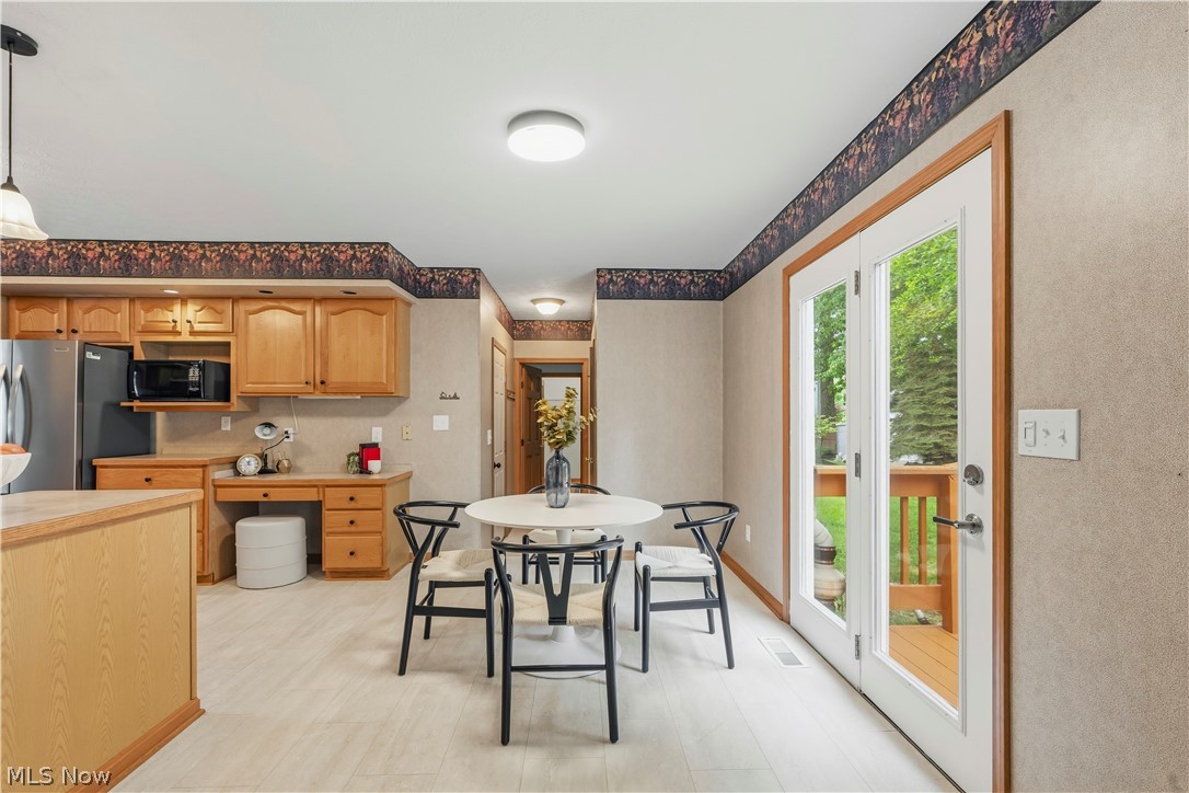 32336 Redwood Boulevard Avon Lake OH 44012