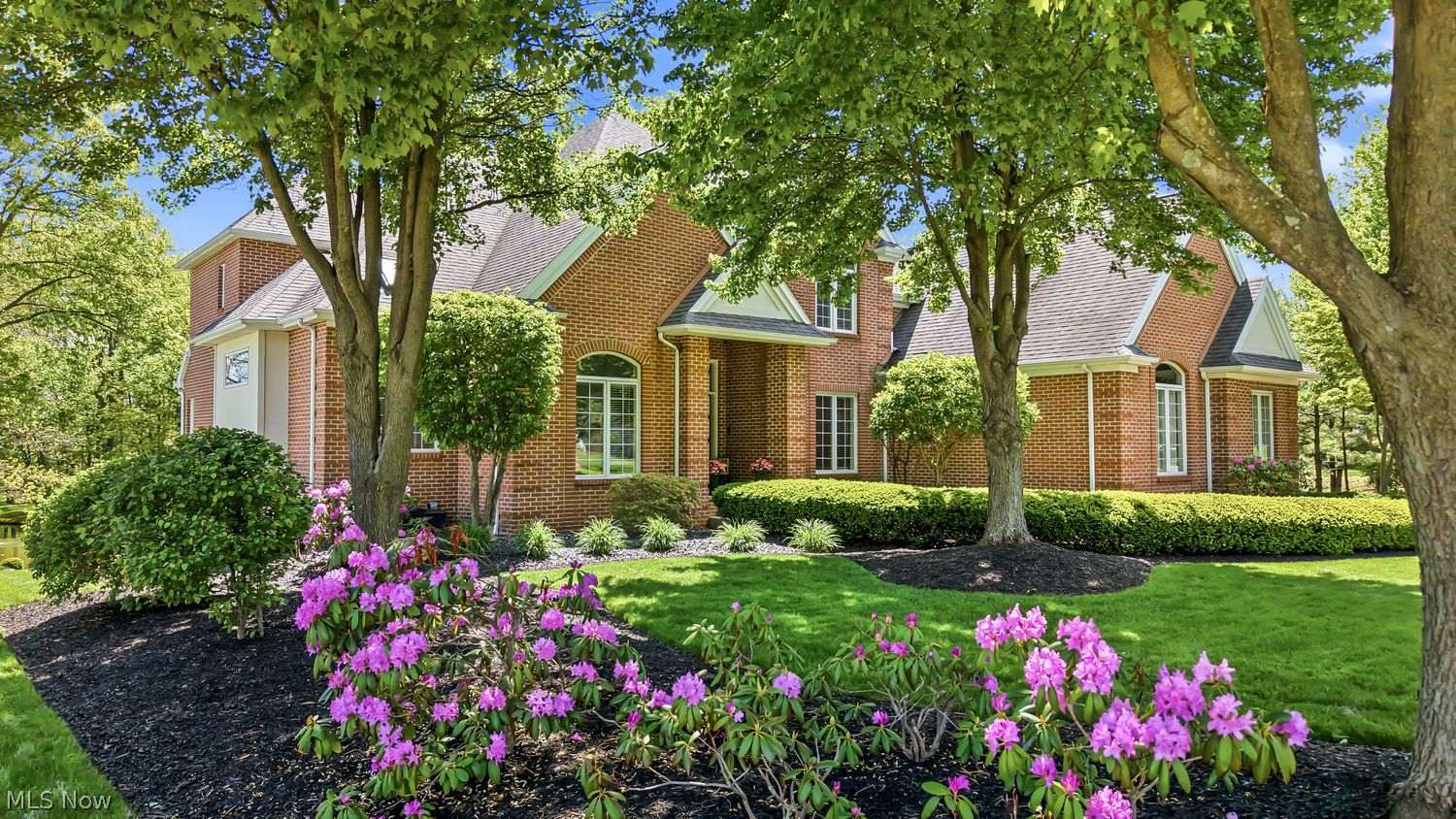 185 Queens Lane Canfield OH 44406