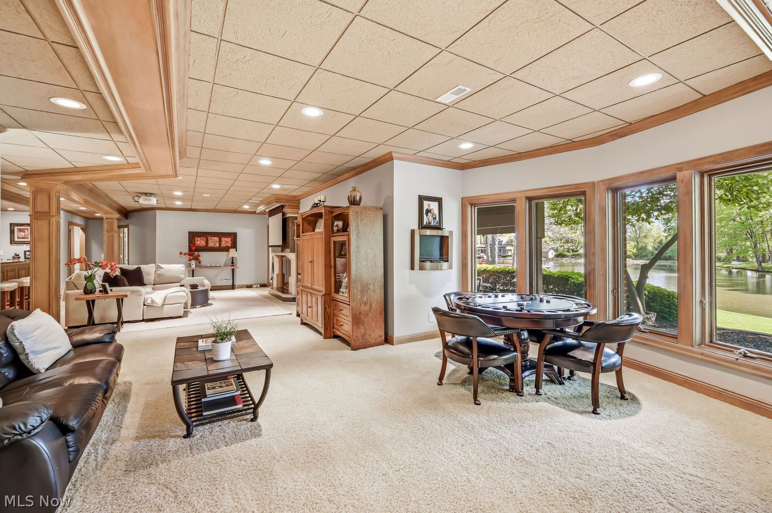 185 Queens Lane Canfield OH 44406