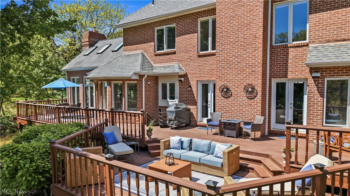 185 Queens Lane Canfield OH 44406