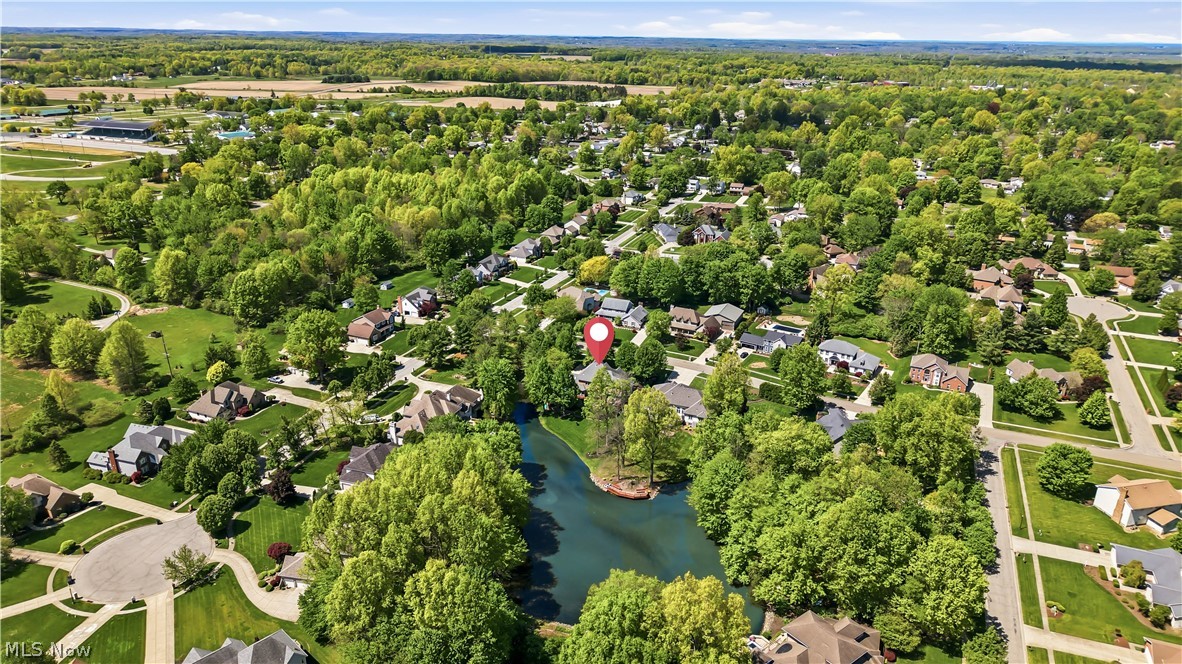 185 Queens Lane Canfield OH 44406
