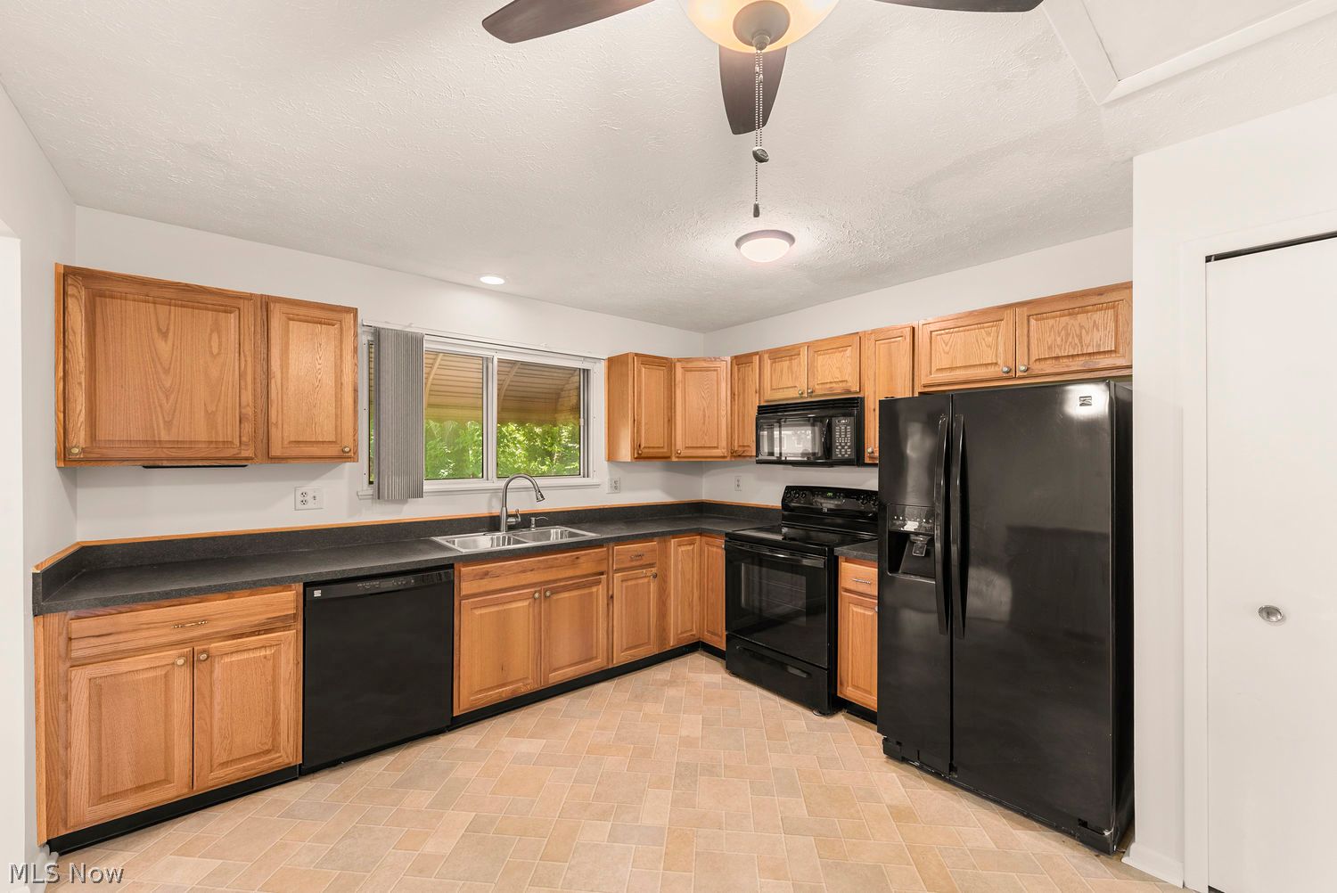 19622 Hunt Road Strongsville OH 44136