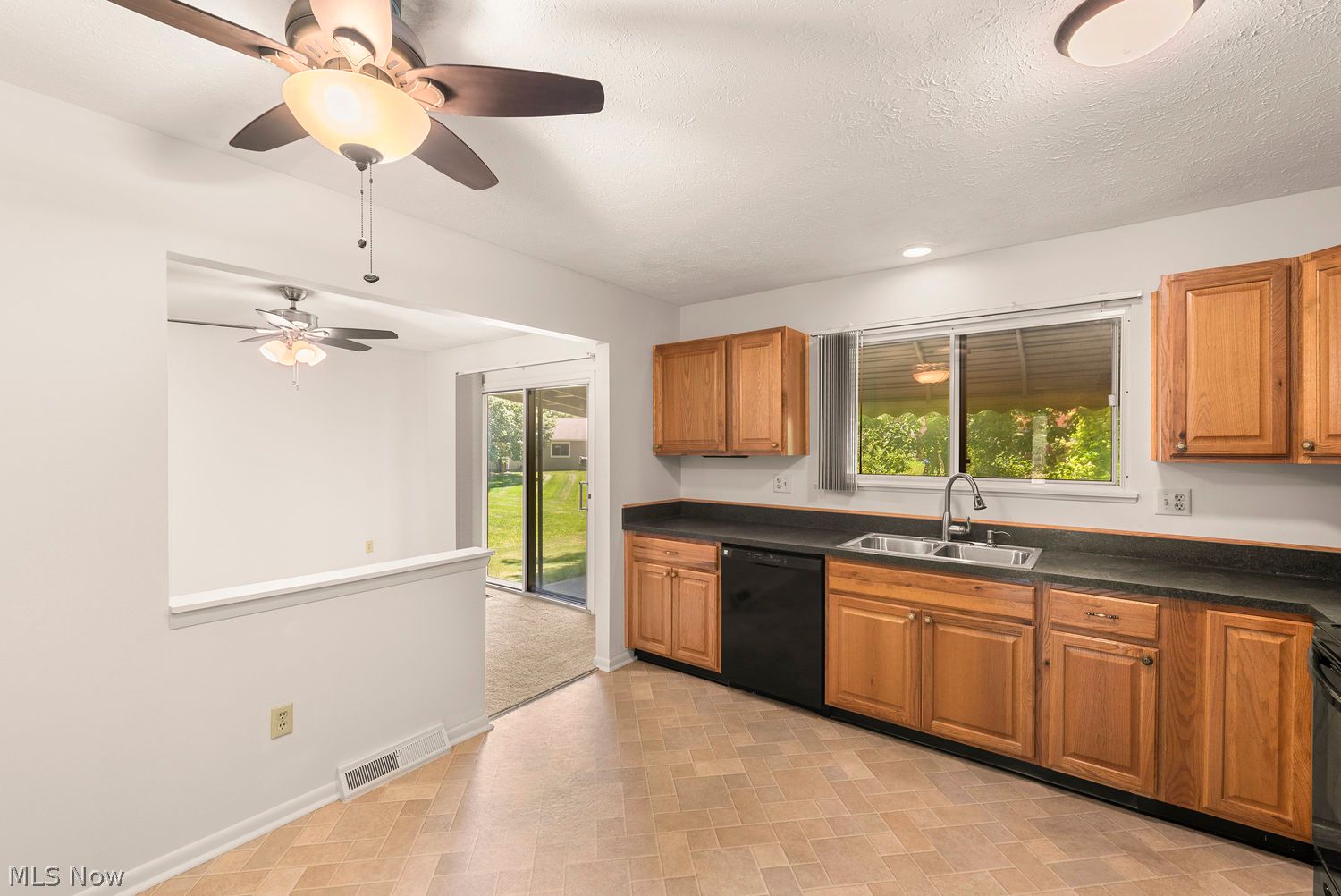 19622 Hunt Road Strongsville OH 44136