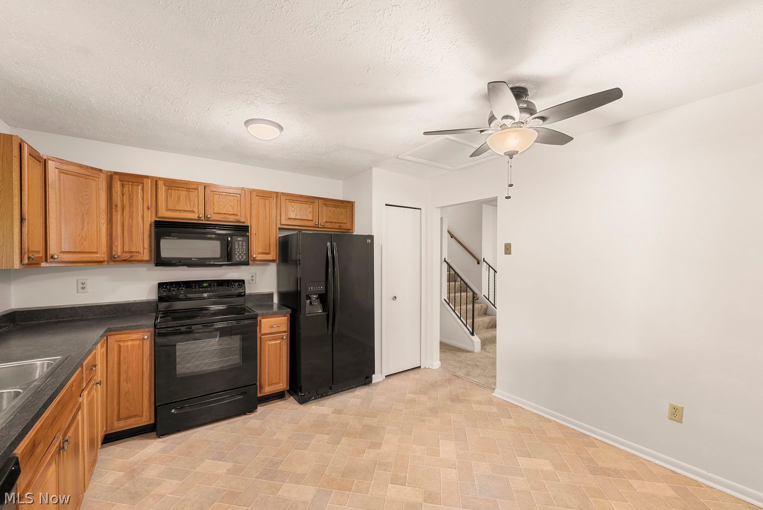 19622 Hunt Road Strongsville OH 44136