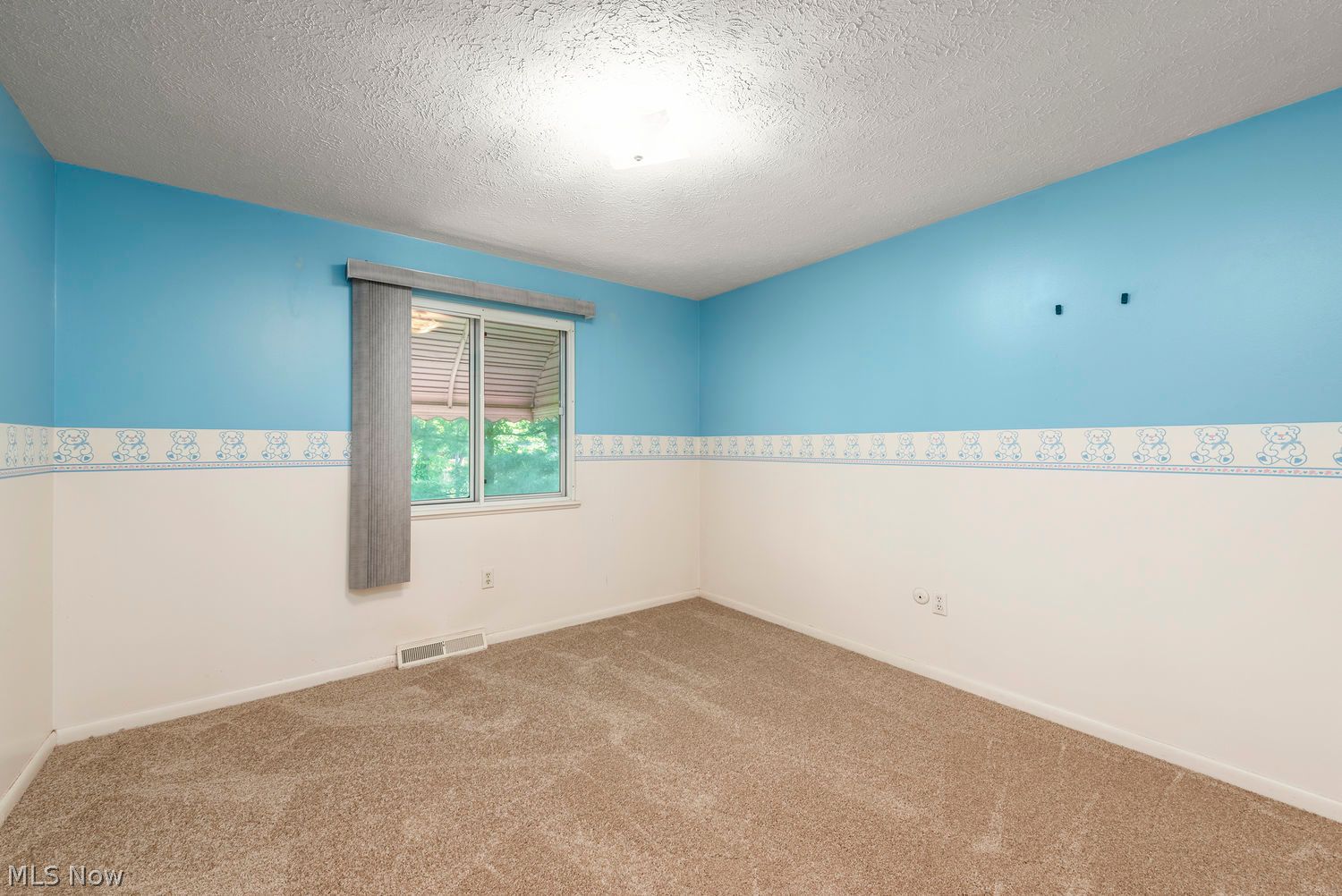 19622 Hunt Road Strongsville OH 44136
