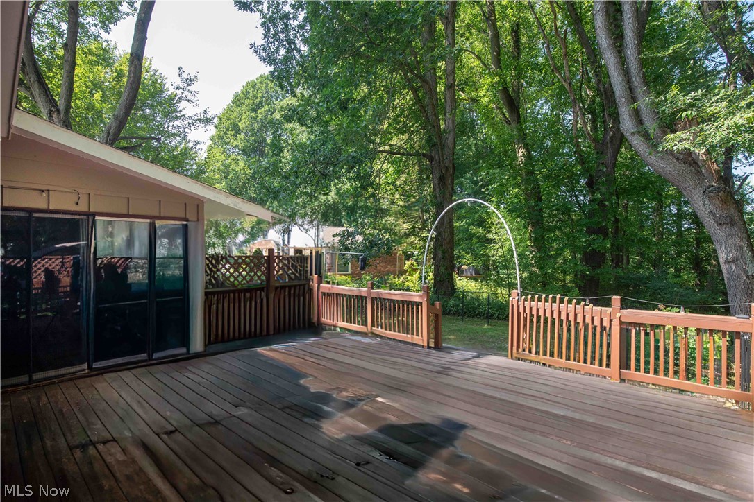 6424 Walrath Circle North Kingsville OH 44004