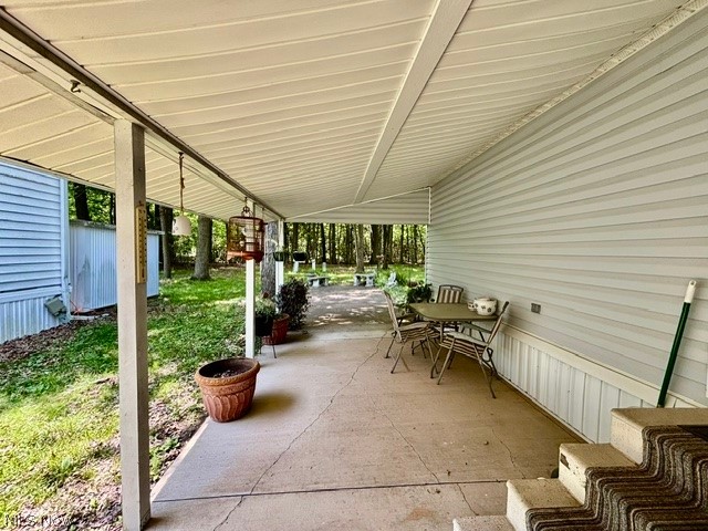122 Northgate Drive NE Warren OH 44484