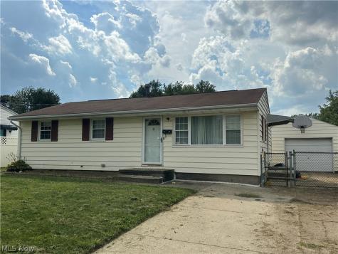 3125 Willowrow Avenue NE Canton OH 44705
