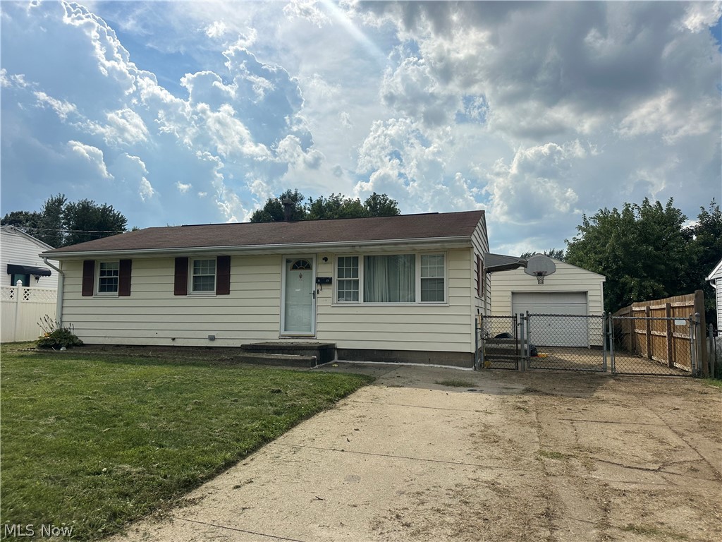 3125 Willowrow Avenue NE Canton OH 44705