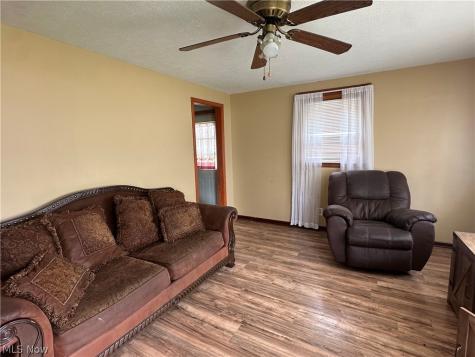 3125 Willowrow Avenue NE Canton OH 44705