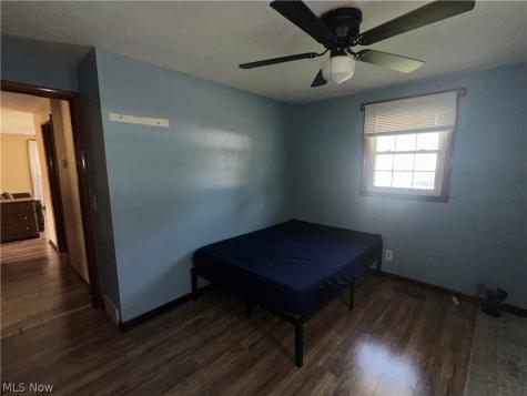 3125 Willowrow Avenue NE Canton OH 44705