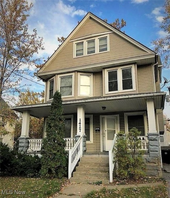 1427 E 94th Street Cleveland OH 44106