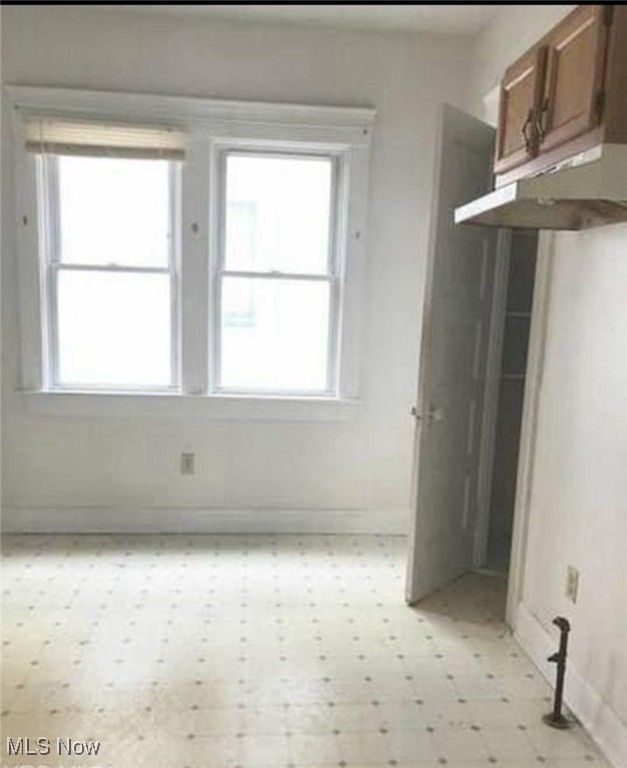 1427 E 94th Street Cleveland OH 44106