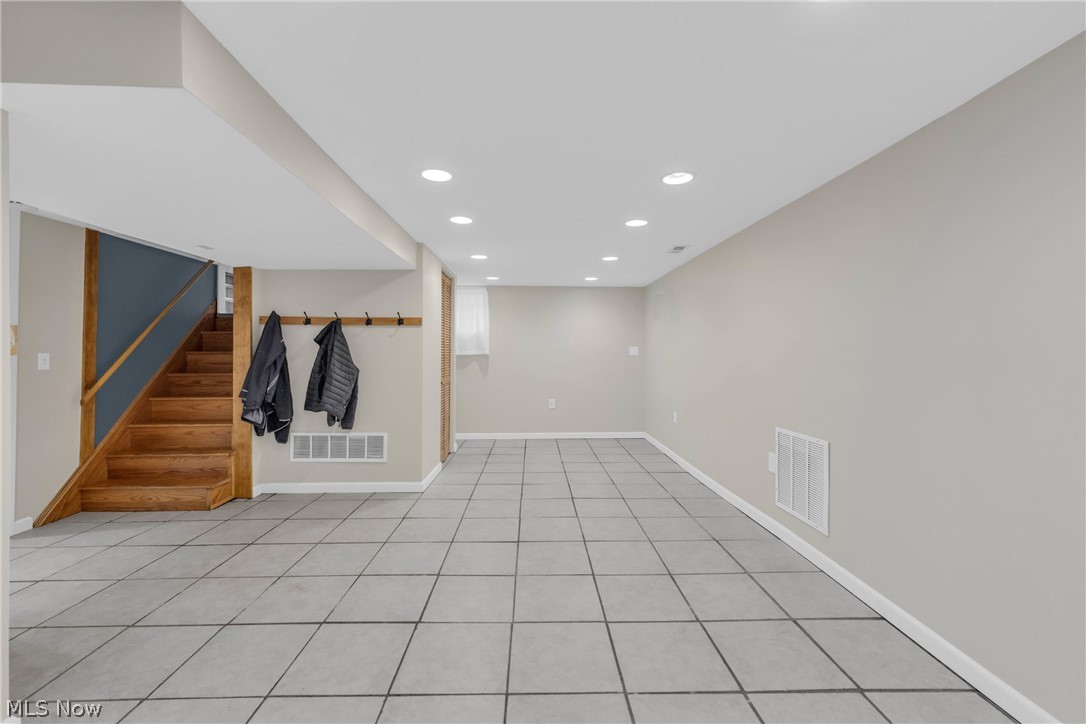 332 Arundel Road Rocky River OH 44116