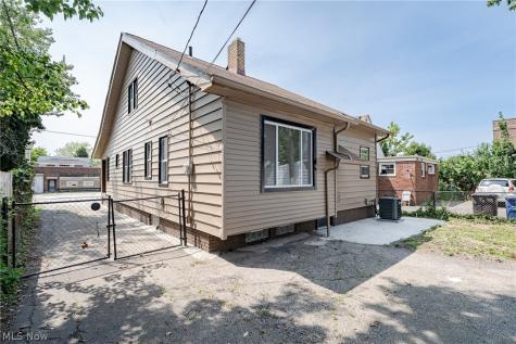 3593 W 130th Street Cleveland OH 44111