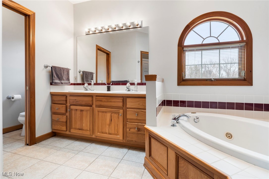 3149 Carie Hill Circle NW Massillon OH 44646