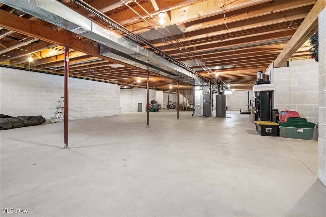 3149 Carie Hill Circle NW Massillon OH 44646