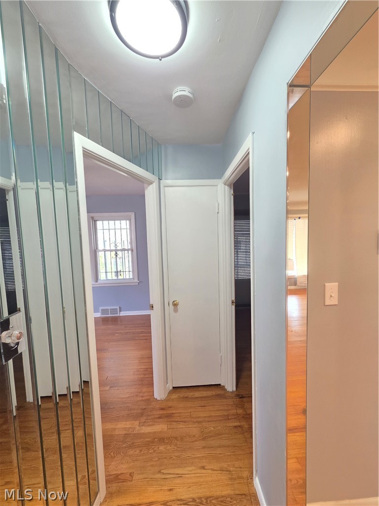 4153 E 186th Street Cleveland OH 44122