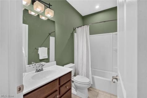 8492 Raya Lane Streetsboro OH 44241