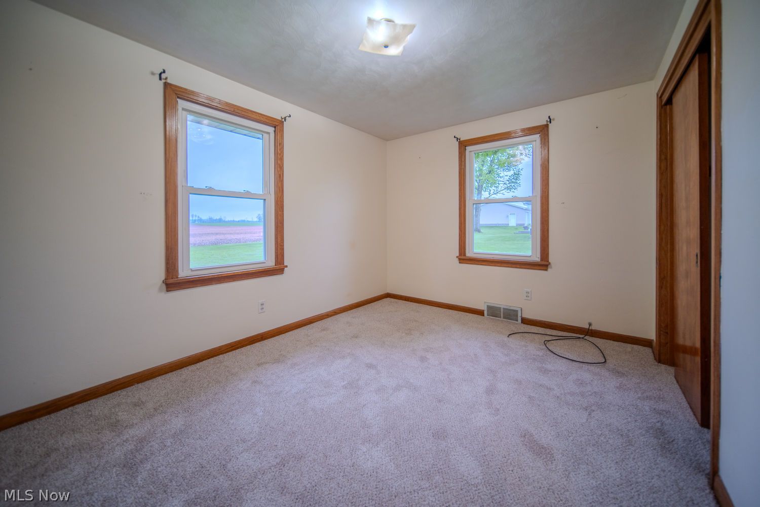 14067 Marlboro Avenue NE Alliance OH 44601