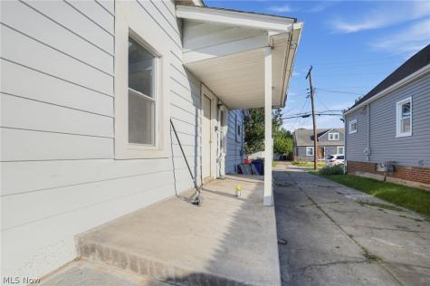 13119 Bennington Avenue Cleveland OH 44135