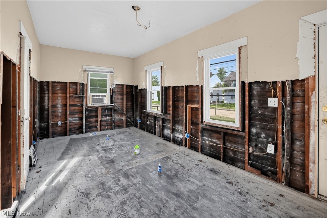 13119 Bennington Avenue Cleveland OH 44135