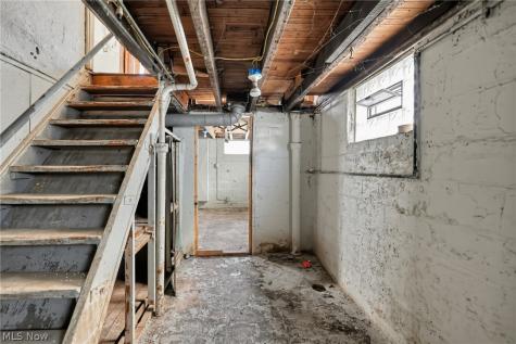 13119 Bennington Avenue Cleveland OH 44135