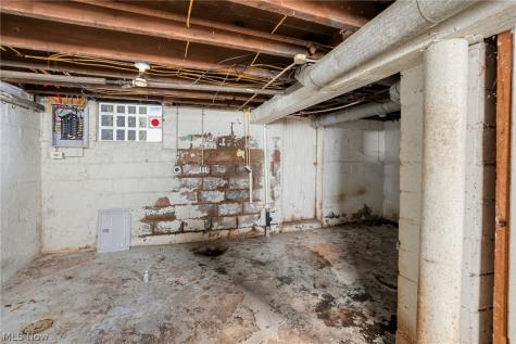 13119 Bennington Avenue Cleveland OH 44135