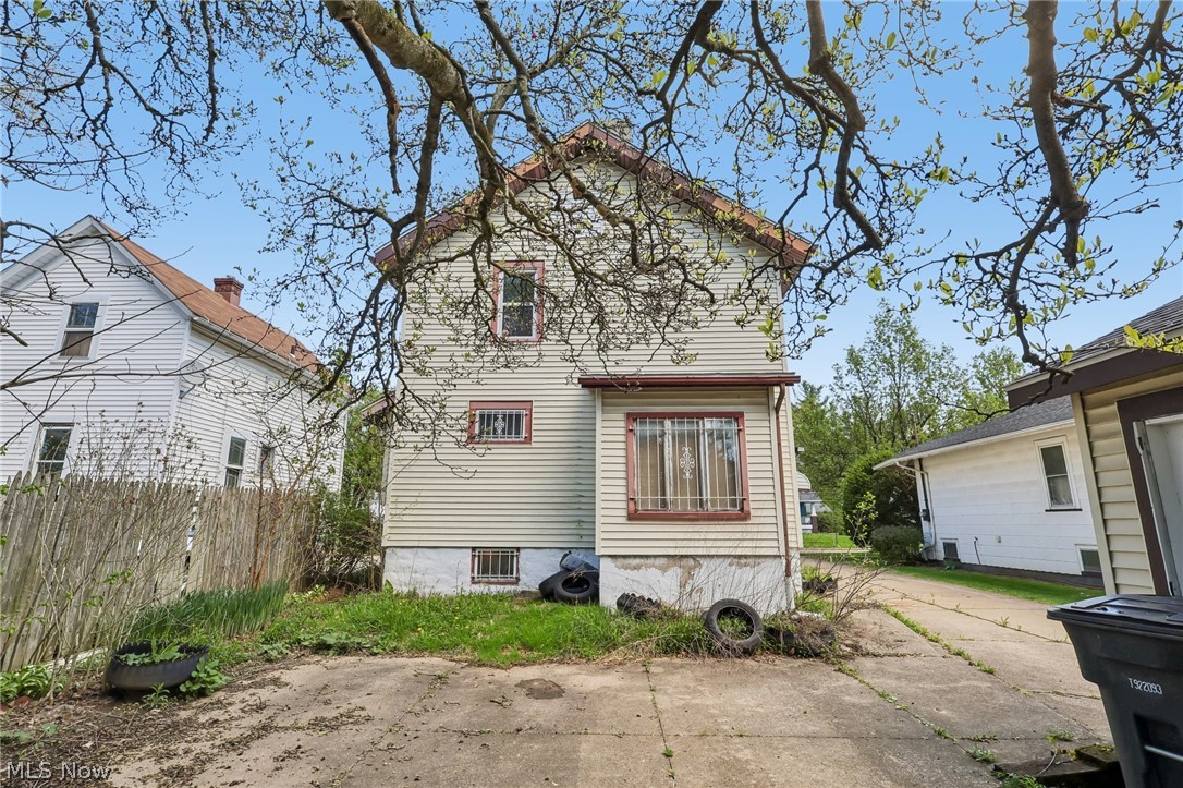 600 Grace Avenue Akron OH 44320