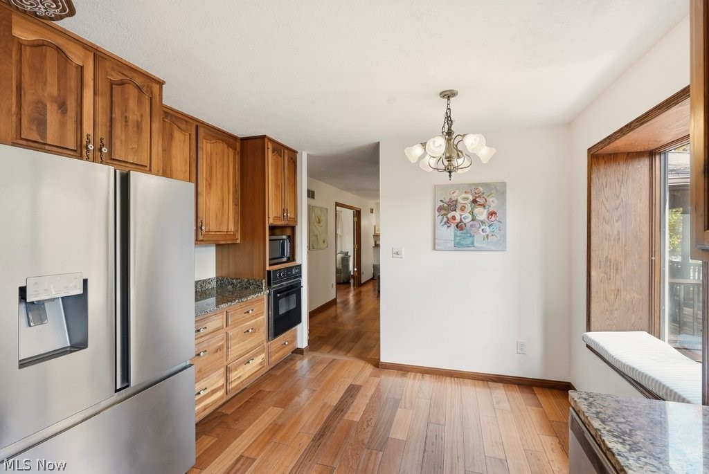 951 S Azalea Boulevard Barberton OH 44203