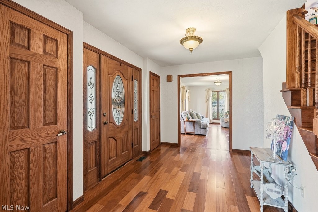 951 S Azalea Boulevard Barberton OH 44203