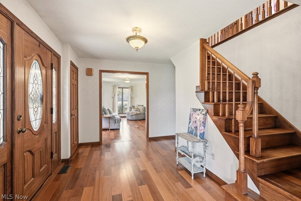 951 S Azalea Boulevard Barberton OH 44203