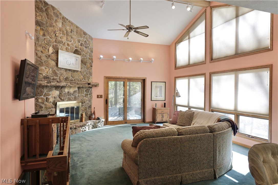 21129 Township Road 303 Coshocton OH 43812