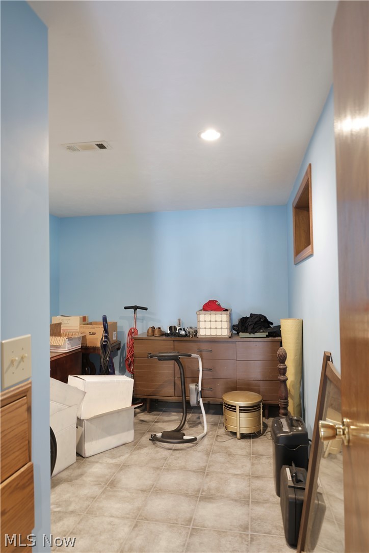 21129 Township Road 303 Coshocton OH 43812