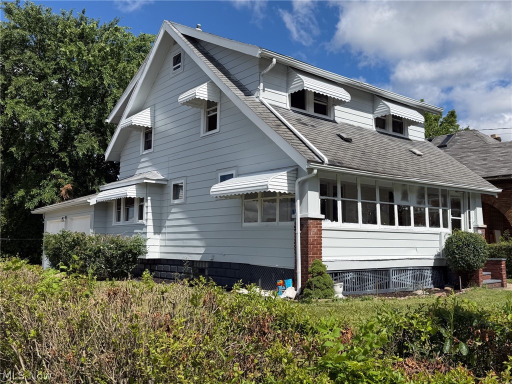 1282 Brown Street Akron OH 44301