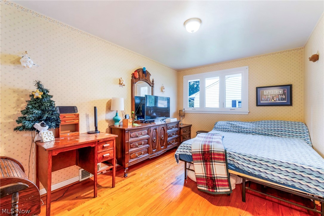 31 Lake Shore Drive Youngstown OH 44511